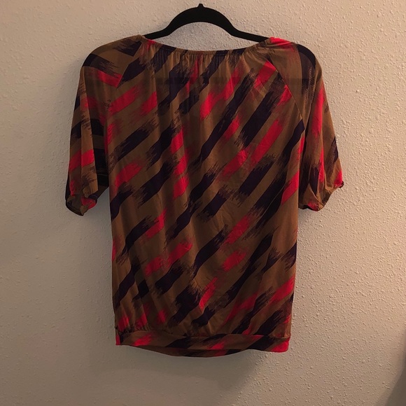 3 for $10 The Limited Sheer Print Top Size Small - Picture 3 of 4